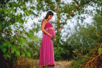 kreativ-kismama-fotozas_kismama-foto_fotenie-tehulky_kismama-vagyok_kismamafotozas_pregnacy_maternity-photo_fotenie-tehuliek_juraj-zsok_013.jpg